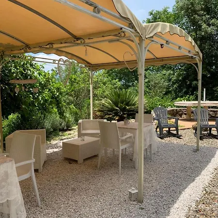 I Suoni Di Valle Martina Bed & Breakfast