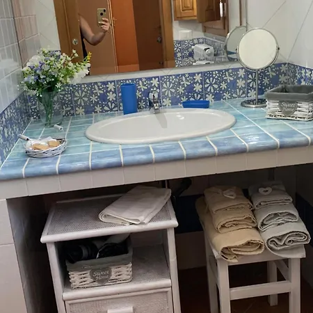 I Suoni Di Valle Martina Bed & Breakfast *