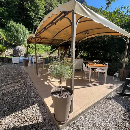 I Suoni Di Valle Martina Acomodação com café da manhã 