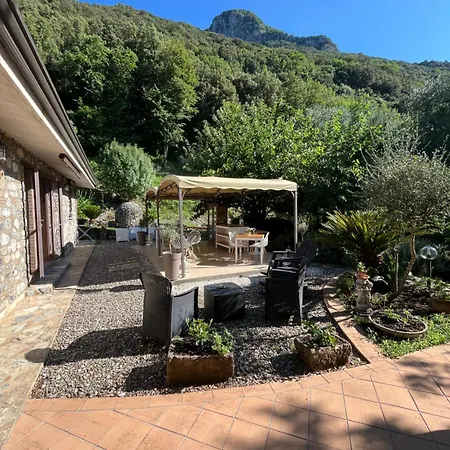 Bed & Breakfast I Suoni Di Valle Martina 3*
