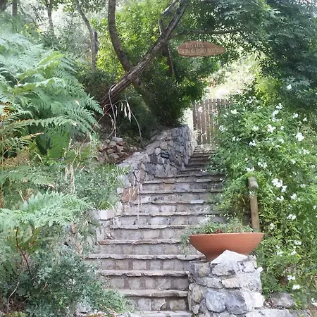 I Suoni Di Valle Martina Bed & Breakfast *